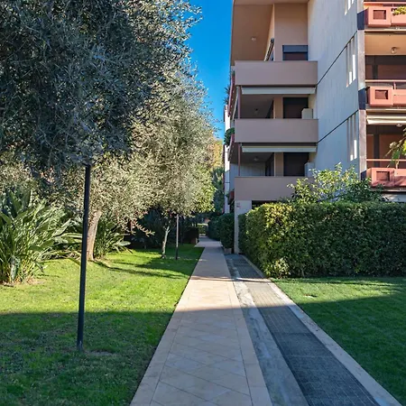 H11 Verde Giada Piscina - Tennis - Parcheggio Sanremo Exterior photo